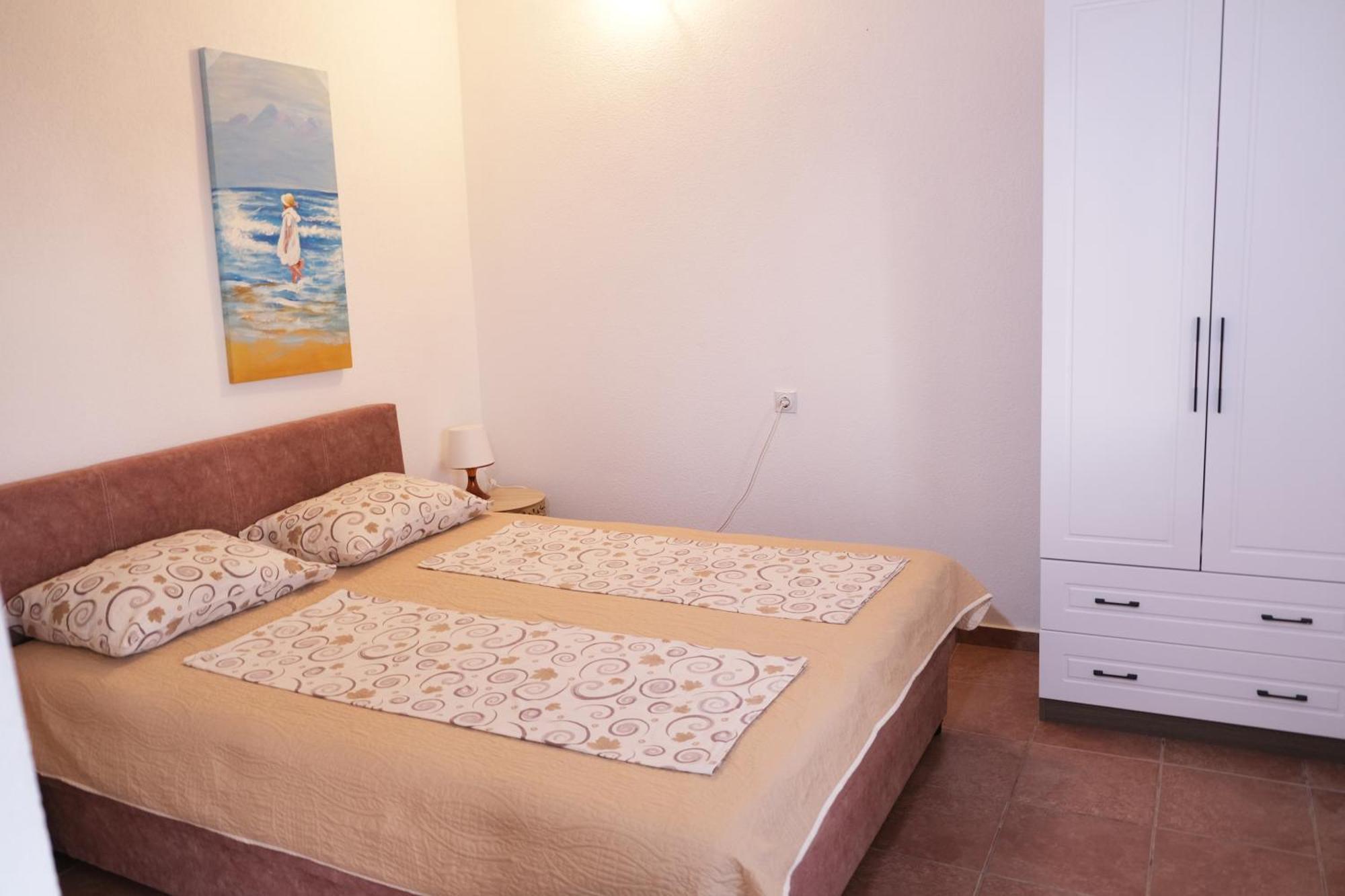 Janosevic Apartment
